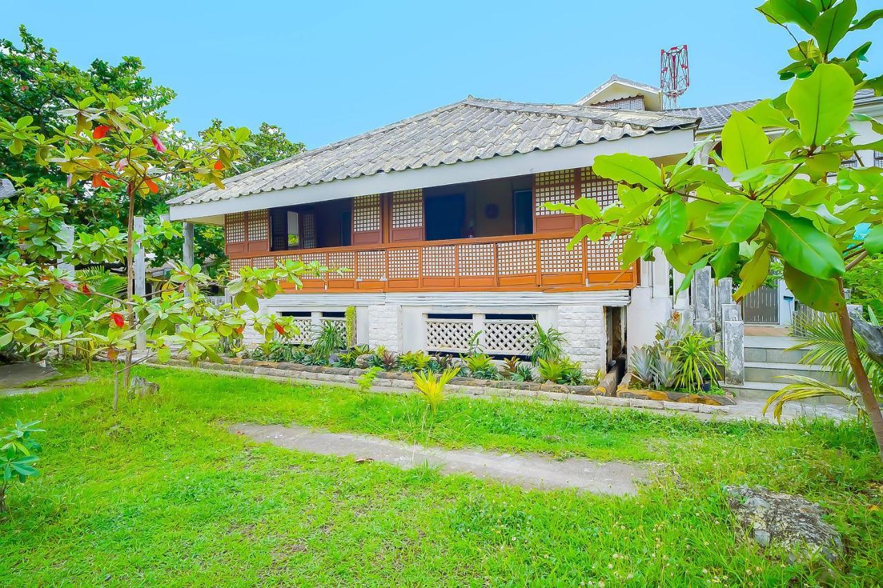 Oyo 775 Star Cove Bed And Breakfast Calaca Exterior foto