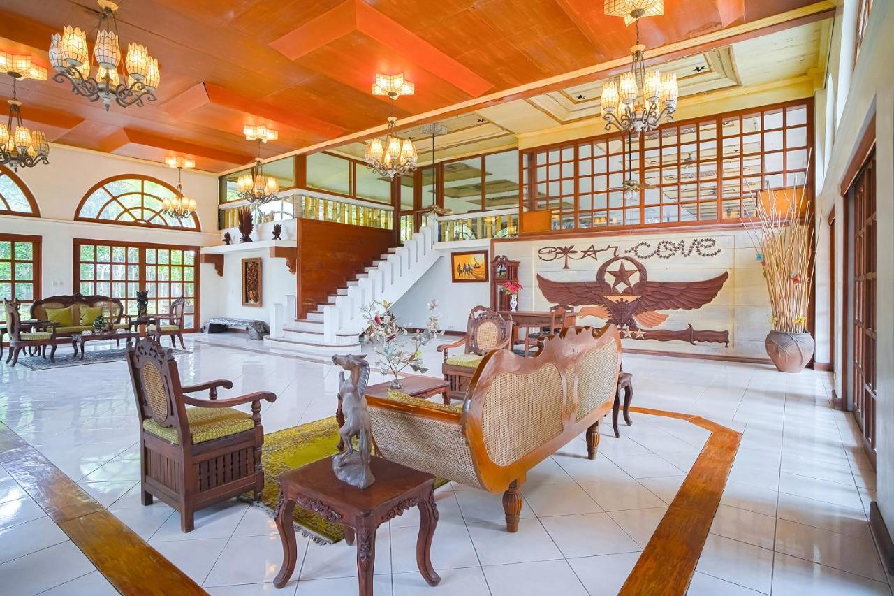 Oyo 775 Star Cove Bed And Breakfast Calaca Exterior foto