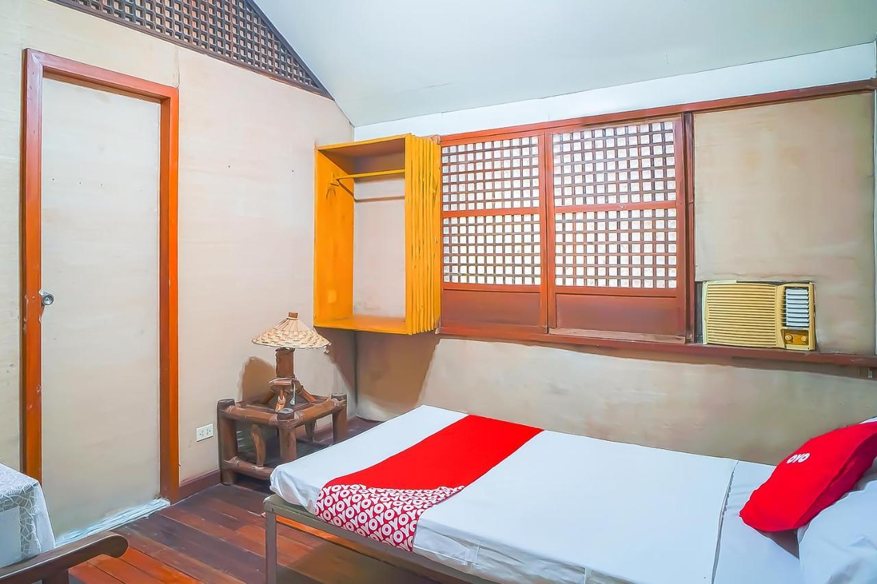 Oyo 775 Star Cove Bed And Breakfast Calaca Exterior foto